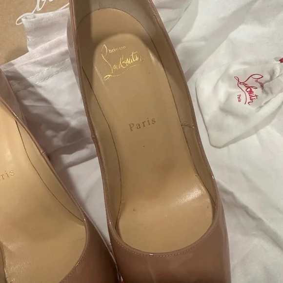 Christian Louboutin Nude Peep Toe Heels - Picture 5 of 16
